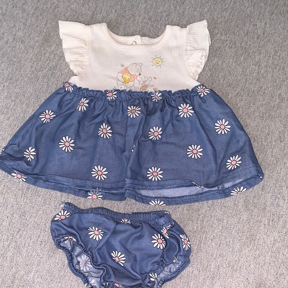 Disney Other - Disney Baby 0-3 months Blue and White Kids Outfit Set Winnie and Piglet